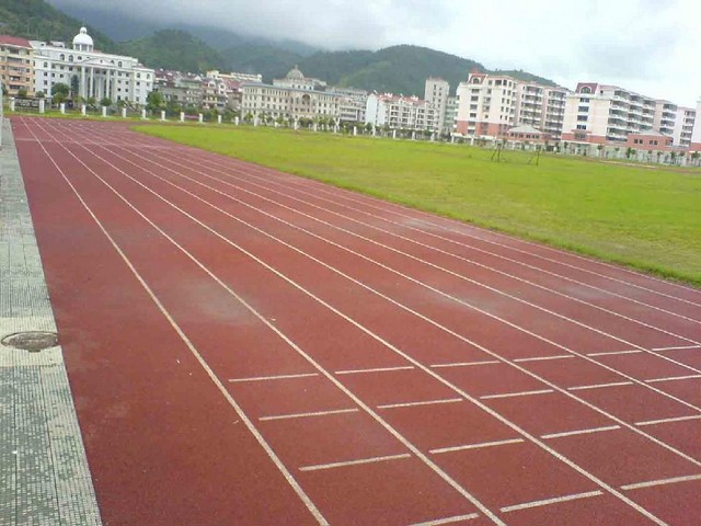 橡膠跑道怎樣才能分析質量標準？